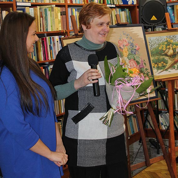 Wiosenny wieczór poezji w bibliotece w Międzyzdrojach