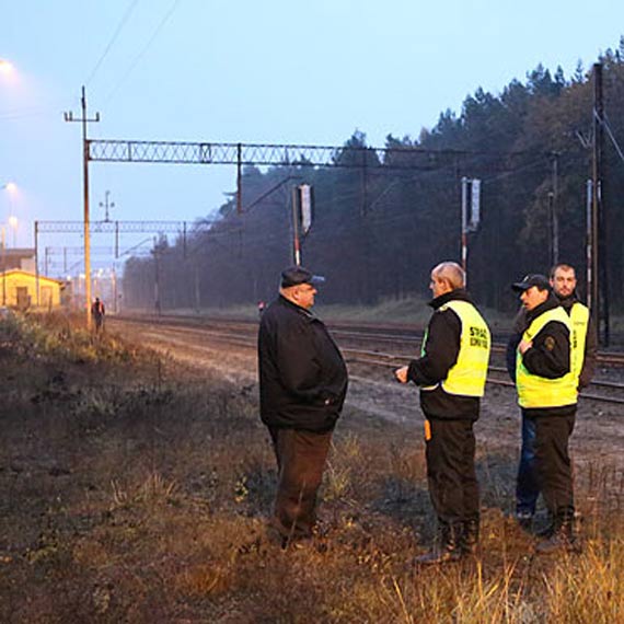 Pasaerowie utknli w pocigu 