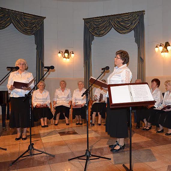 Midzynarodowy Dom Kultury: Papie pokoju i nadziei Jan Pawe II Santo Subito
