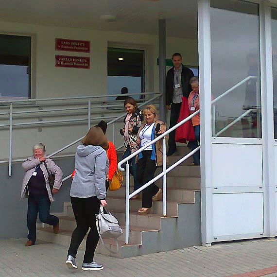 Zamach terrorystyczny w siedzibie powiatu kamieskiego