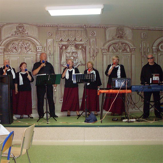 Dzie Matki i Ojca w Wiejskim Orodku Kultury i Bibliotece w Troszynie