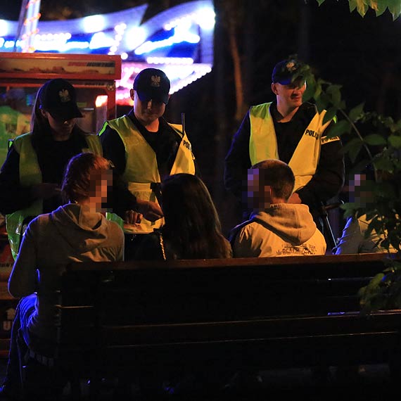 Dodatkowe siy policji na sezon. 53 policjantw na terenie powiatu kamieskiego