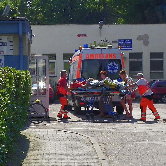  Wypadek w Piaskach Wielkich koo Wolina. Jeden mczyzna trafi do szpitala
