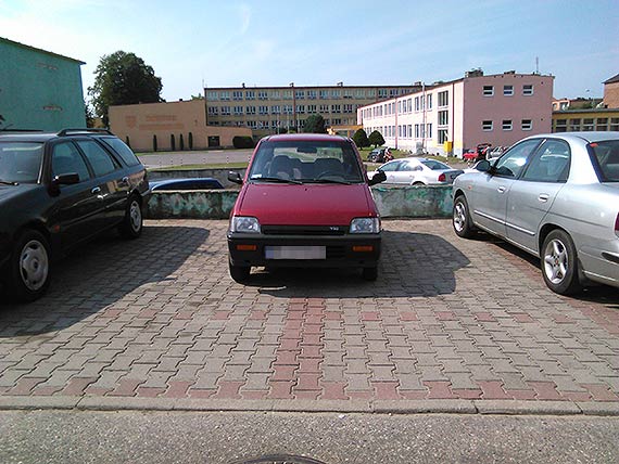 Czy may samochd potrzebuje wicej miejsca?