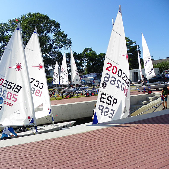 Zakoczenie Mistrzostw  wiata  Juniorw  w  klasie LASER RADIAL  Dziwnw  2014