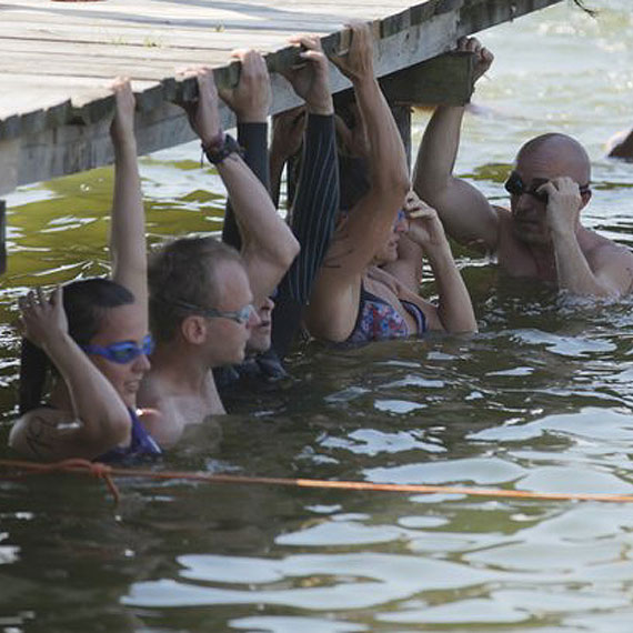 Sylwester Hawrot zwycizc Triathlonu!