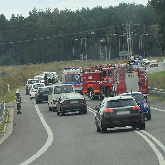 Jedna osoba ranna w wypadku pod Parwkiem