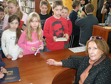 Międzyzdroje: Spotkanie autorskie z Wandą Chotomską