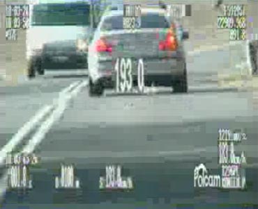 19-letni pirat drogowy pdzi 200 km/h. Zobacz video!