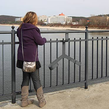 Midzyzdroje: Na molo nie ma ani jednego koa ratunkowego