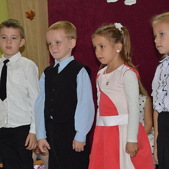 Pasowanie uczniw klas pierwszych w wierznie