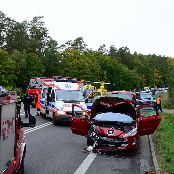 Grony wypadek na obwodnicy Dargobdza. Jedna osoba w cikim stanie trafia do szpitala