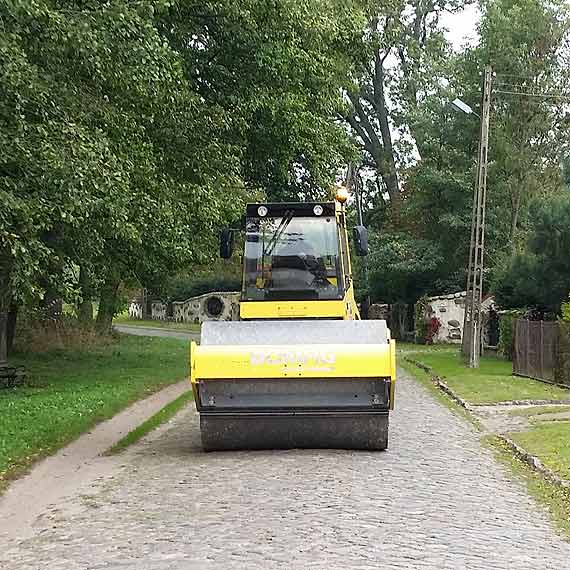 Renowacja drg brukowych w Jatkach, Ugorach i Duniewie