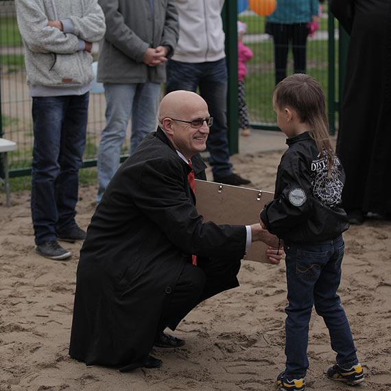 Plac zabaw na Osiedlu Zdrojowym ju otwarty