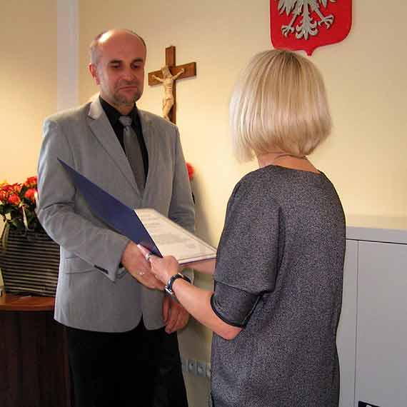 Nauczyciele, pracownicy administracji i obsugi szk ponadgimnazjalnych u Beaty Kiryluk