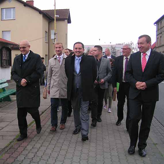 Golczewscy straacy otrzymaj nowy samochd ratowniczo-ganiczy 700 tys. zotych