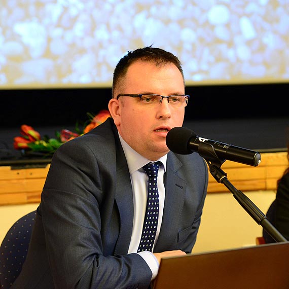 Było wspólne zdjęcie i tort