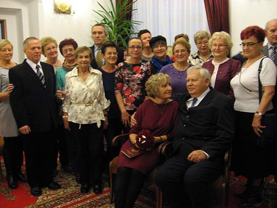 Uniwersytecki lub