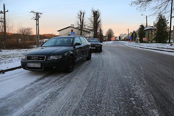 Kierowca forda wpad w polizg. Kierowca audi w rozpaczy