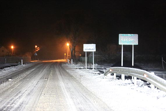 Śnieg i mróz znowu zaskoczyły drogowców