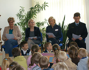Kamie Pomorski: W bibliotece czytali dzieciom ksiki