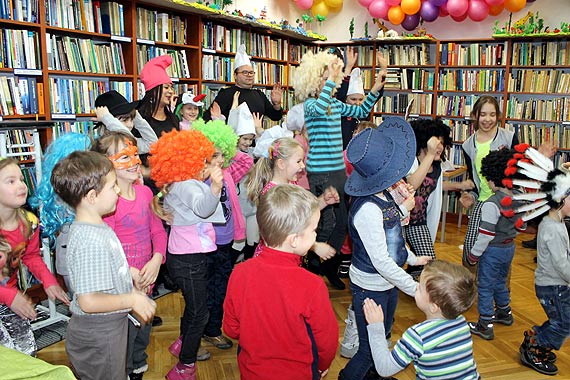 Uroczyste zakończenie ferii zimowych 2015 i otwarcie wystawy prac dzieci