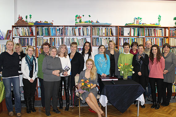 „Nie ma zbrodni bez ciaa” – Katarzyna Bonda w midzyzdrojskiej bibliotece