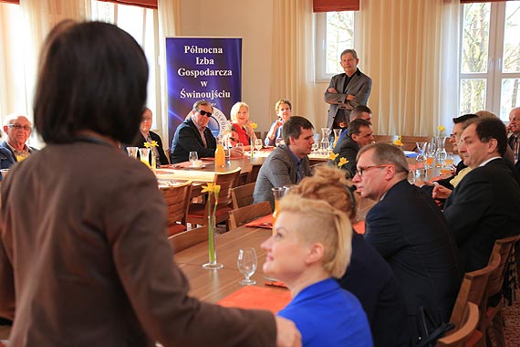 "Porozmawiajmy o inwestycjach"- czyli obiadek Izbowy z zastpc prezydenta Barbar Michalsk