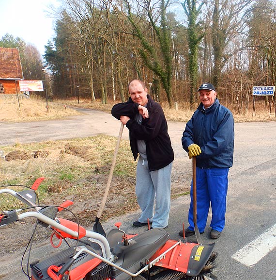 Akcja - Czysta i bezpieczna droga w Ostromicach