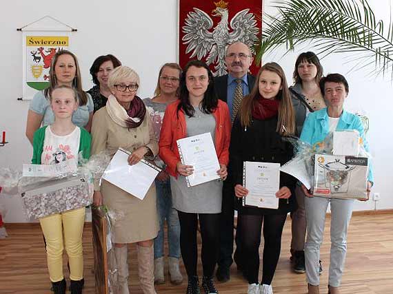Nagrody za udział w konkursie wielkanocnym wręczone