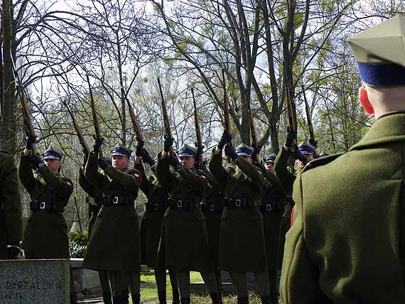 Pogrzeb generała Władysława Barcikowskiego na Wojskowych Powązkach