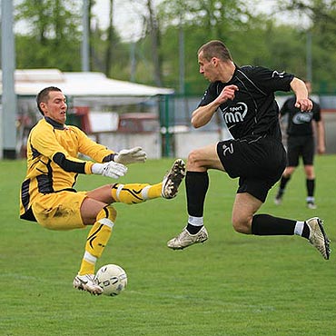 Hutnik Szczecin – Vineta Wolin 3:1 (2:0)