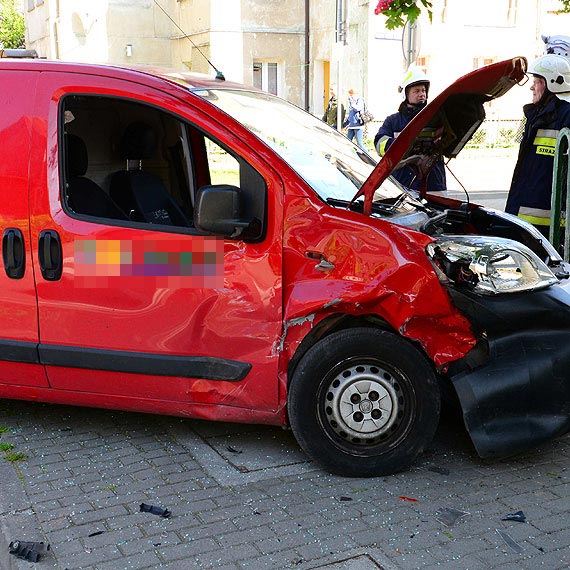 Kraksa na ulicy 1000- lecia Pastwa Polskiego w Midzyzdrojach. Jedna osoba w szpitalu