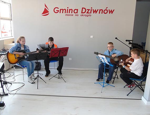 Fundacja Teatr Teatr Koncert Kameralny pt. Wiosennie 22 maja 2015 roku w Dziwnowie