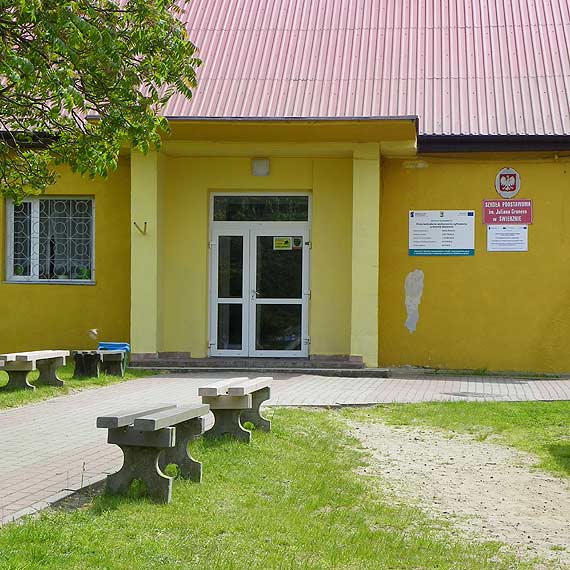 Będą ocieplać szkołę i przedszkole w Świerznie