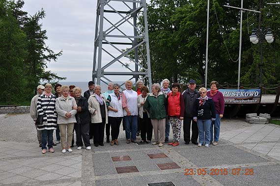 Wycieczka Seniorw Klubu Sowianin do ogrodw w Dobrzycy