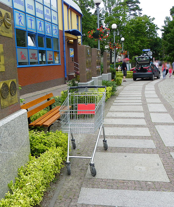DZIWNW: Wdrujce wzki supermarketw