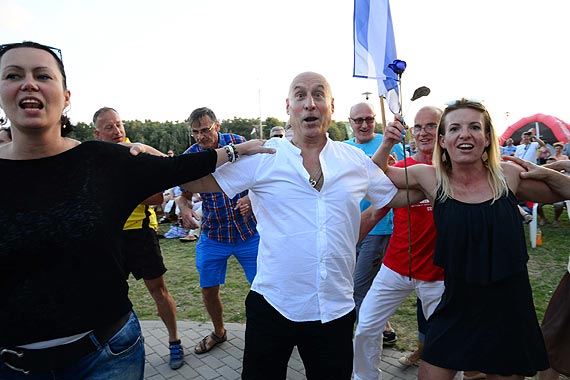 Dziwnw w rytmie Zorby. Zobacz film!