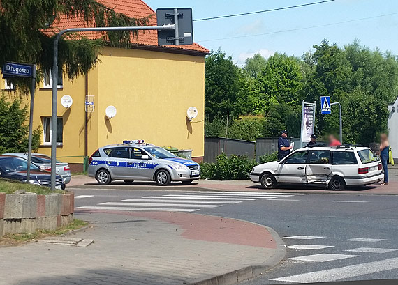 Kraksa na skrzyowaniu ulicy Dugosza z Gryfick
