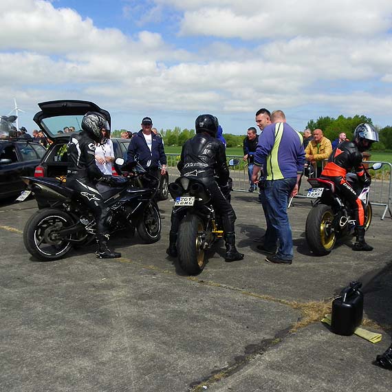II Zawody Kamieskiego Klubu Motoryzacyjnego na 1/4 mili niatowie