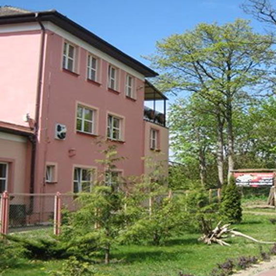 Zesp Szk Spoecznych w Dziwnowie  liderem pod wzgldem zdawalnoci matur!
