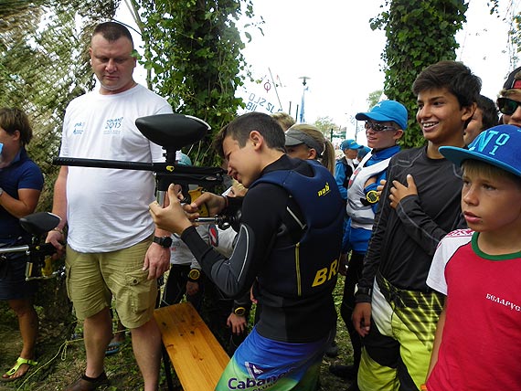 W czasie flauty żeglarze się nie nudzą