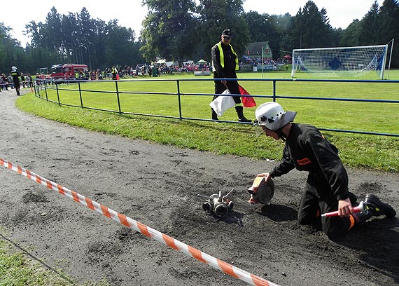 OSP Gosty wygraa powiatowe zawody sportowo-poarnicze w Golczewie