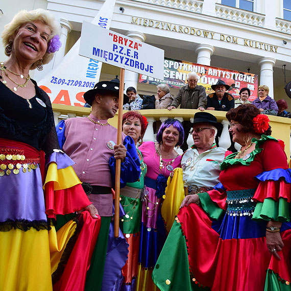 Seniorzy opanowali Mi�dzyzdroje! Zobacz zdj�cia i film!  