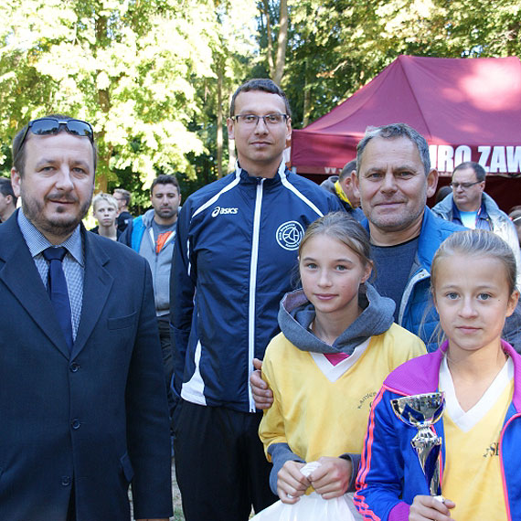 Sztafetowe biegi przeajowe w Dziwnowie 