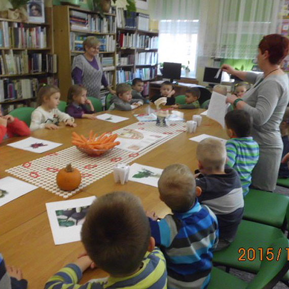 Gumisie z wizyt w bibliotece w Dziwnowie