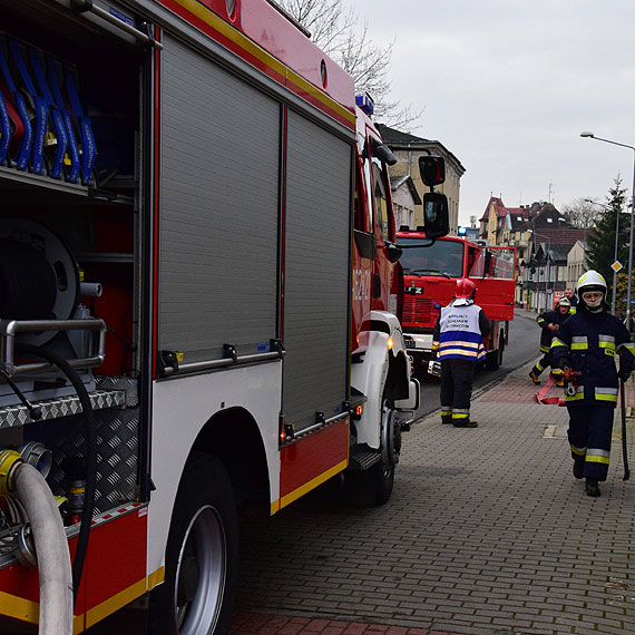 Midzyzdroje: Grony poar sadzy w kominie  