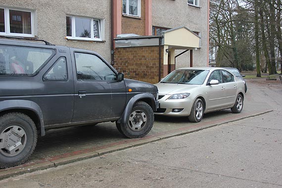 Prywatny folwark? Samowola parkujcych czy zwyka arogancja?