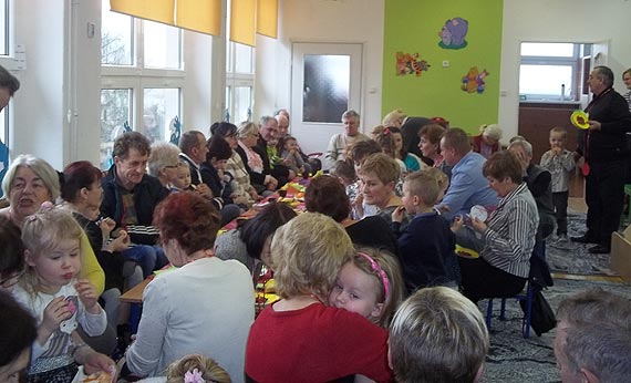 witujemy Dzie Babci i Dziadka