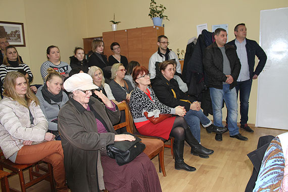 W Świerznie radni zadecydowali: Szkoła w Gostyniu zamiast inwestycji drogowych